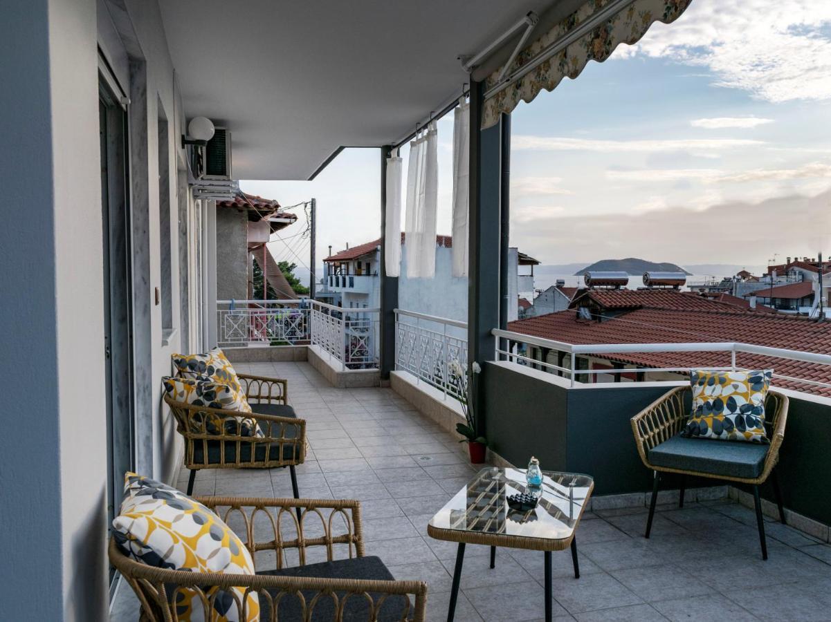 Family Inn Apartments&Suites Неос-Мармарас Экстерьер фото