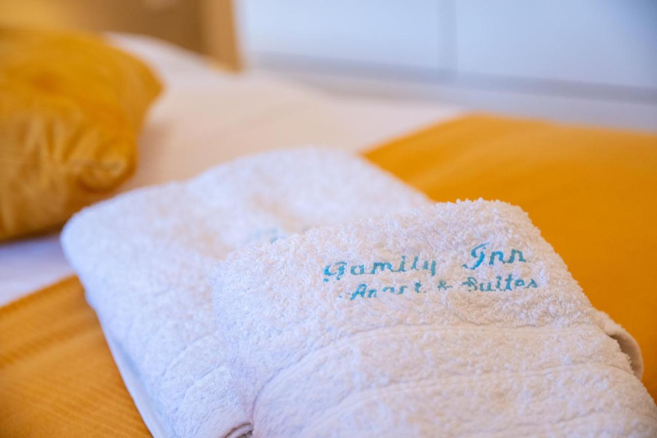 Family Inn Apartments&Suites Неос-Мармарас Экстерьер фото