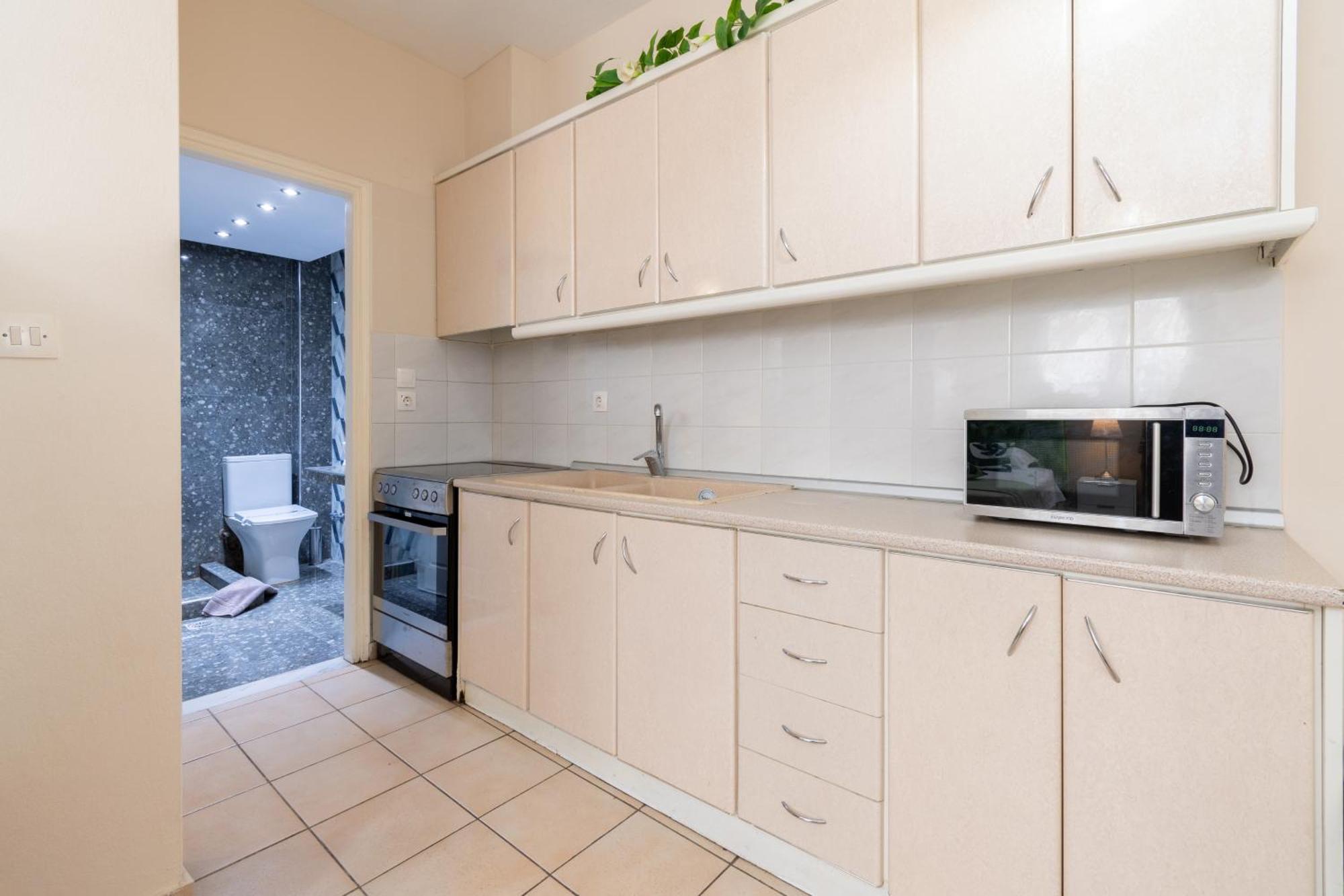 Family Inn Apartments&Suites Неос-Мармарас Экстерьер фото